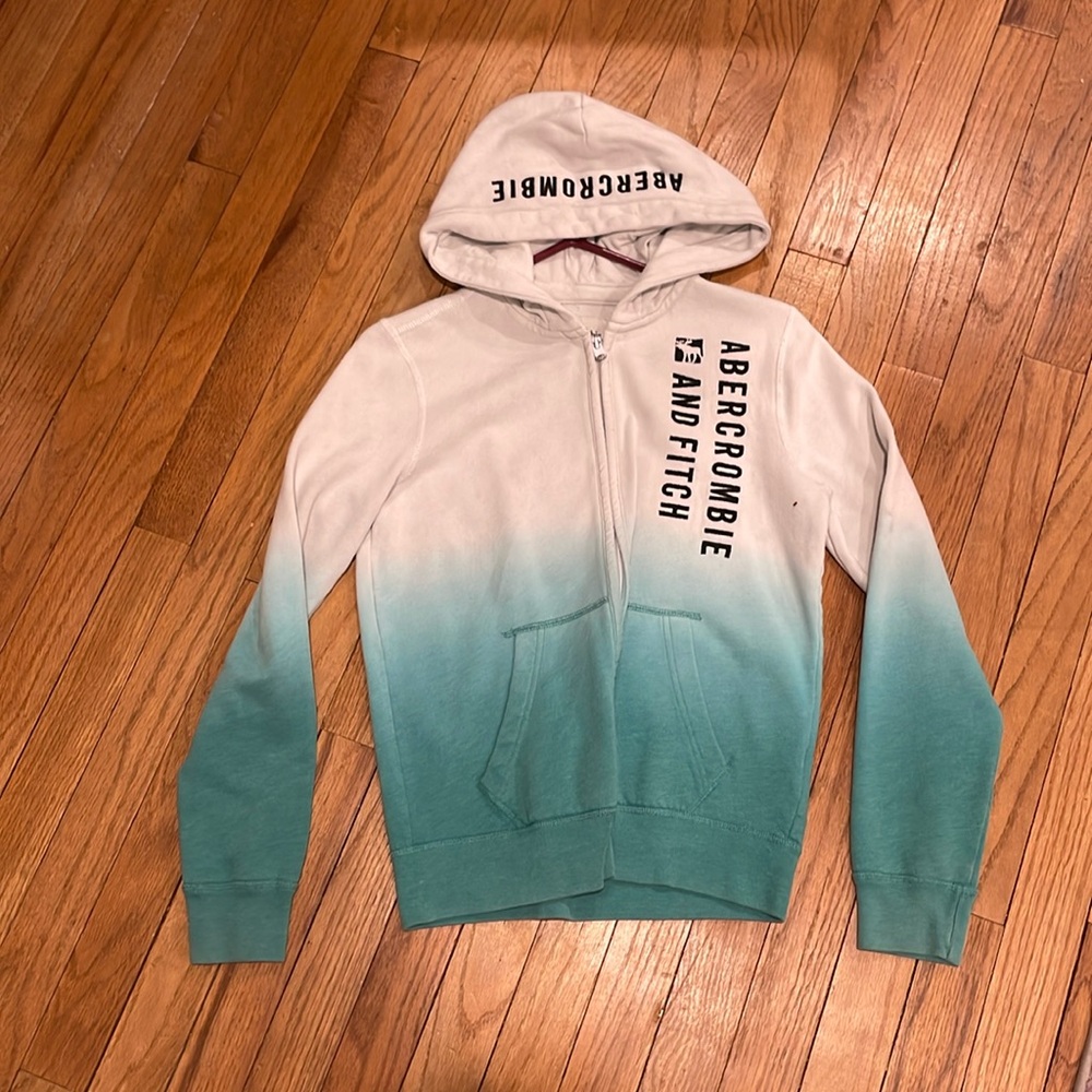 abercrombie and fitch zip up sweatshirt